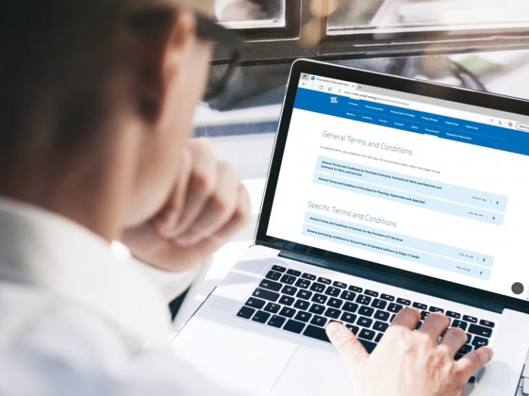 Documents downloads Procurement