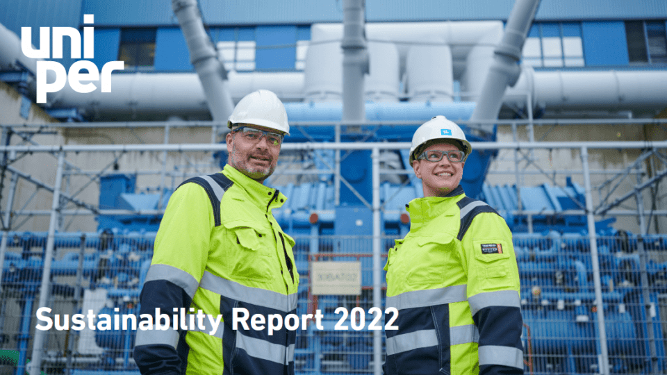 Sustainability Report Cover EN 2022