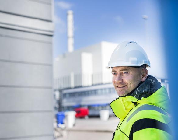 Uniper engineer outside a nuclear power plant at OKG, Sweden